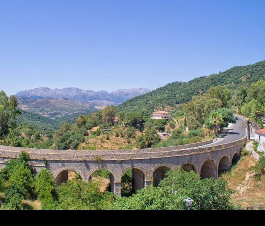 Casa Rural Sierras De เกาซิน ภายนอก รูปภาพ